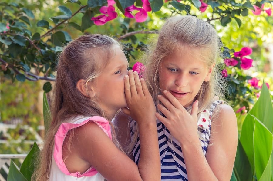 Erziele ein jugendliches Lächeln mit Yoga-Mundübungen für das Gesicht das image 7