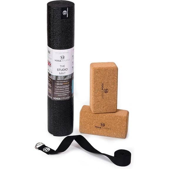 15 beste Yoga-Anfängerset perfekt für deinen ersten Flow Anfänger Yoga, beste, deinen, empfehlungen, ersten, flow, für, perfekt, produkt, yoga, Yoga Sets, Yoga Zubehör, yoga-anfängerset 14 Yoga Studio Cork Yoga Set mit Zubehör