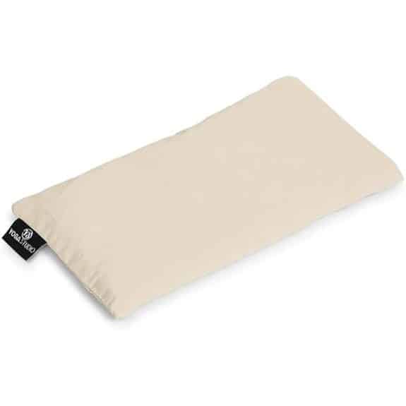 10 beste Augenkissen, mit denen du in Sekunden einschläfst Augenkissen, beste, denen, einschläfst, empfehlungen, Entspannung, mit, produkt, Schlafqualität, sekunden, yoga 1 Yoga Studio Organisches Augenkissen zur Entspannung