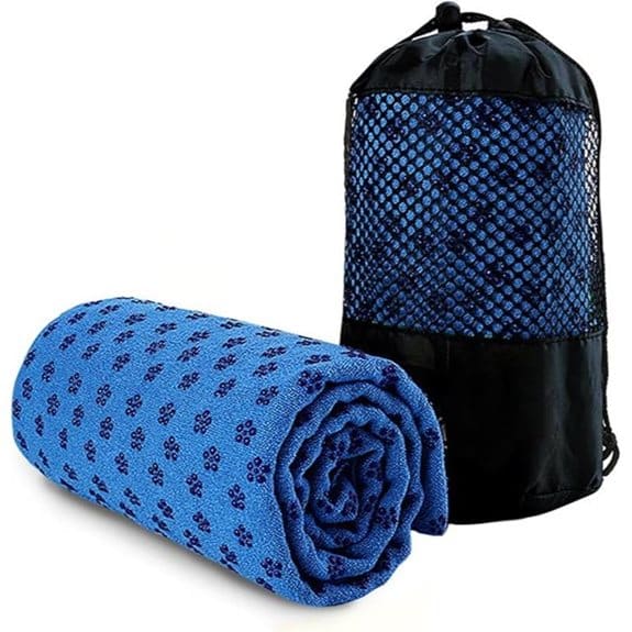 10 beste Yoga-Handtücher, die während intensiver Flows wirklich an Ort und Stelle bleiben beste, bleiben, die, empfehlungen, flows, Grifftechnologie, Hot Yoga, intensiver, ort, produkt, stelle, und, während, wirklich, yoga, yoga-handtücher, 8 Yoga-Matte Handtuch Schweißaufnahme Rutschfest