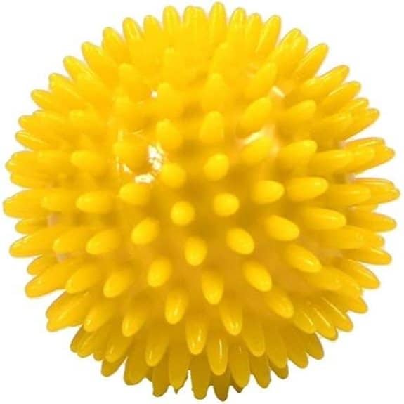 15 beste Massagebälle, die Knoten wie durch Zauber zum Schmelzen bringen beste, bringen, die, durch, empfehlungen, Entspannungstechniken, knoten, Massagebälle, massagebälle,, produkt, schmelzen, Verspannungen, wie, yoga, zauber, zum 13 Massageball Igelball 8 cm Gelb Packung mit 1